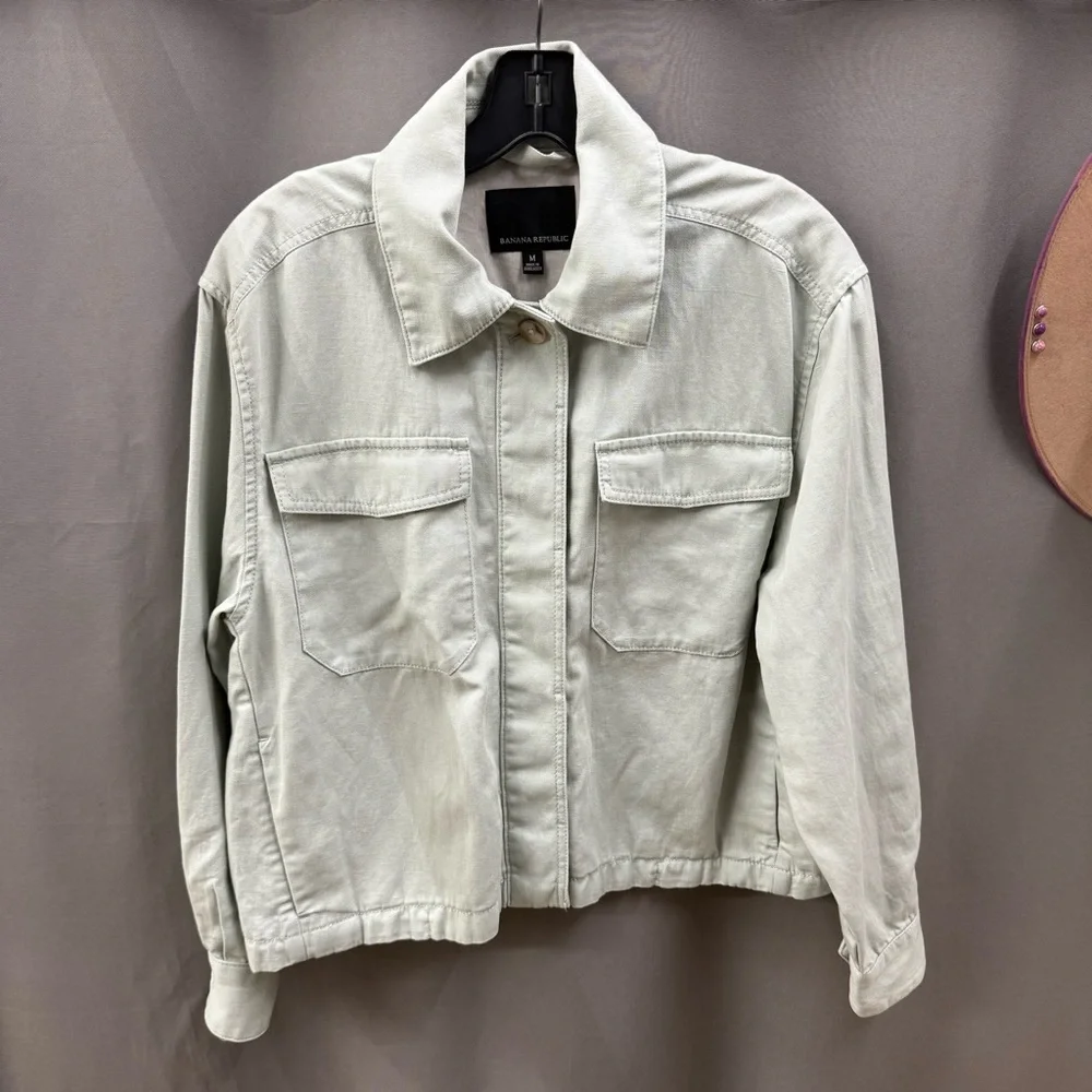 Banana Republic Size Medium Light Bomber Style Jacket - Picture 1 of 13